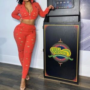 Hollow Out 2 Piece Set